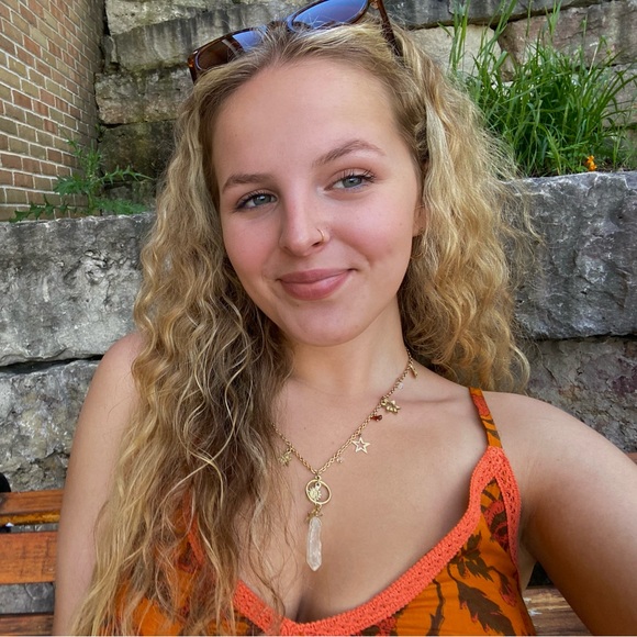 livyvanelzen
